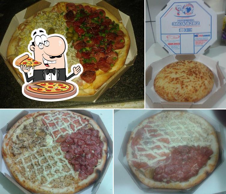 Peça diversos tipos de pizza