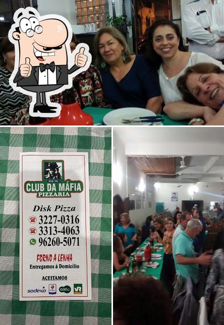 Here's a picture of Pizzaria Clube da Máfia