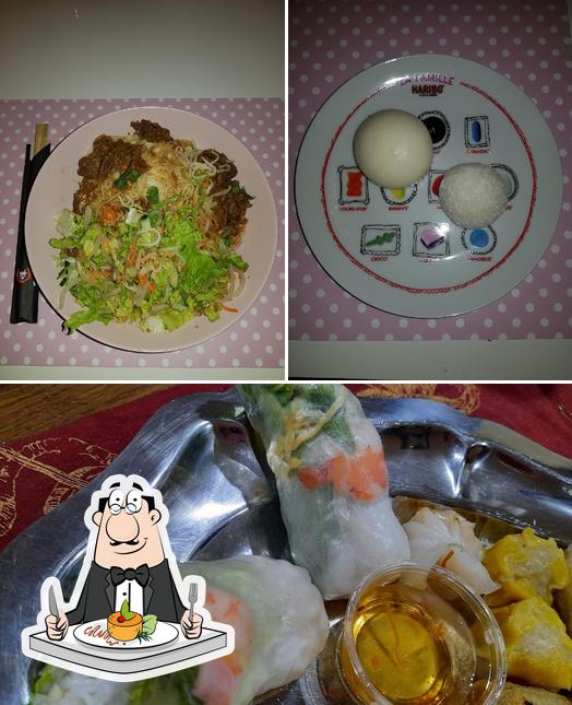 Блюда в "Palais Banh-Bao"