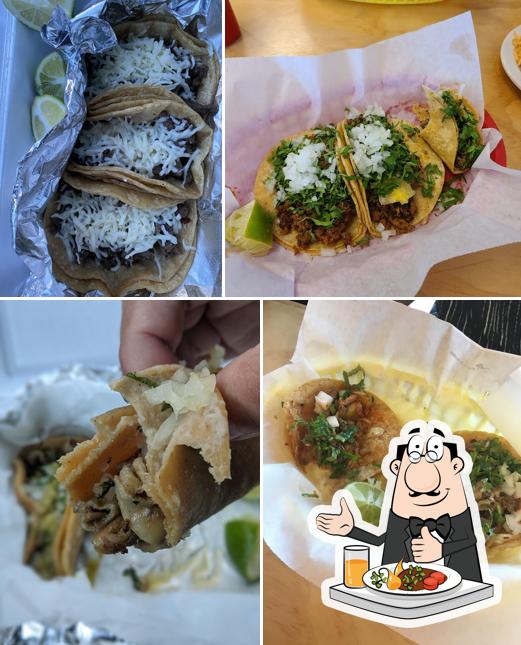 Perico's Fast Tacos in Peoria - Restaurant menu and reviews