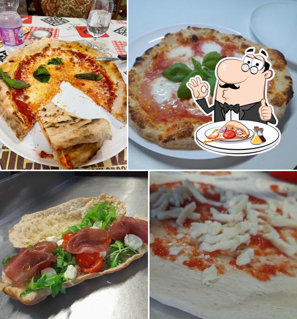 Scegli una pizza a Pizzeria Napoletana Da Gennaro