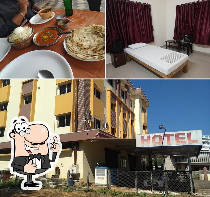 See this pic of Hotel Amaravathi