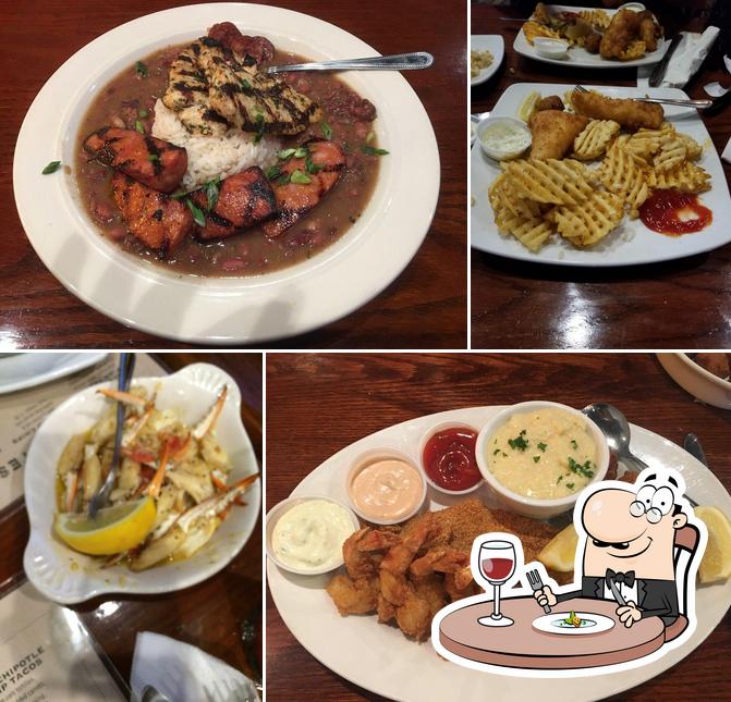Meals at Fish City Grill