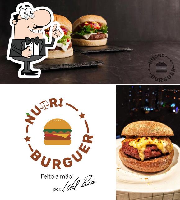 See this pic of Nutri Burguer