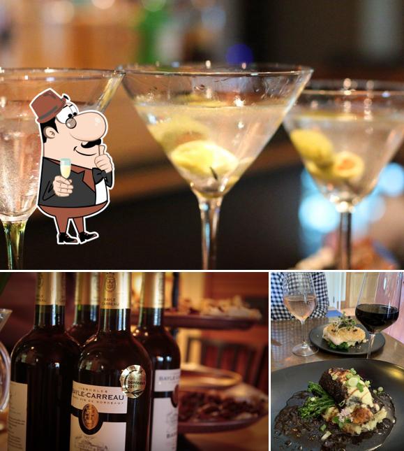 Good Thyme Restaurant and Catering serves alcohol