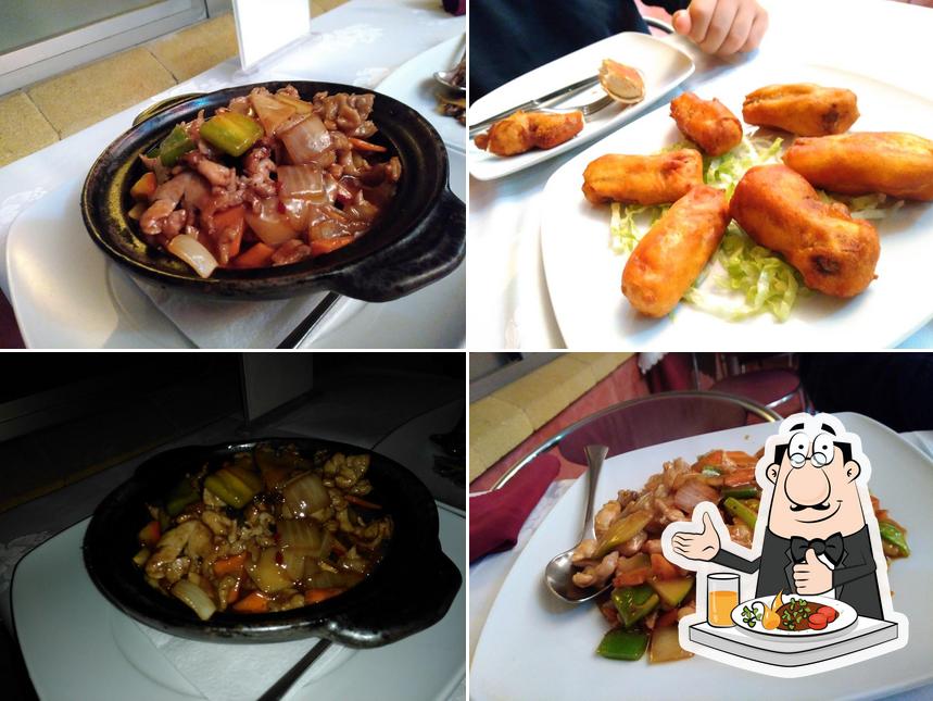 Блюда в "Restaurante chino y japonés La Suerte"