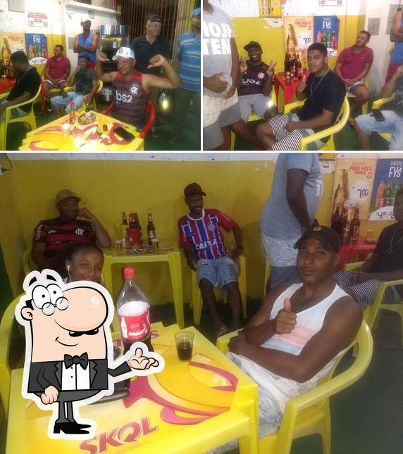 Veja imagens do interior do Bar do Laert