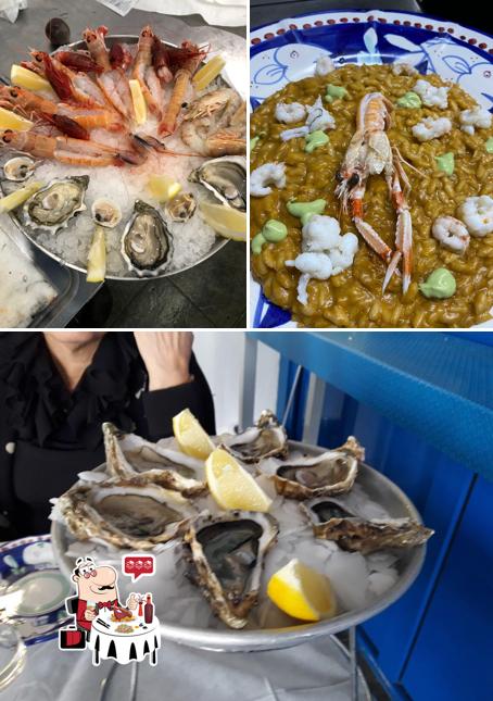 Prova tra i vari prodotti di cucina di mare proposti a La Paranza Risto - Pescheria