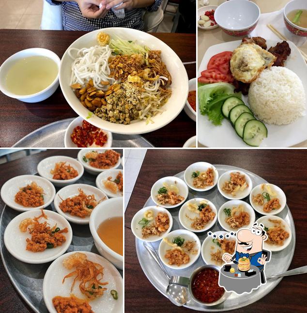 Meals at Dong Ba Restaurant