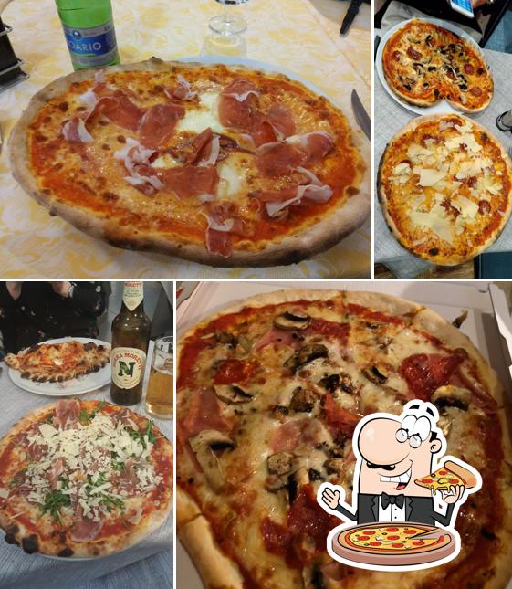 Scegli una pizza a Ristorante Pizzeria San Mina - Milano