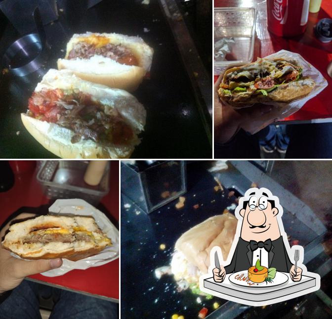 Platos en Shitara Hot Dog e Lanches