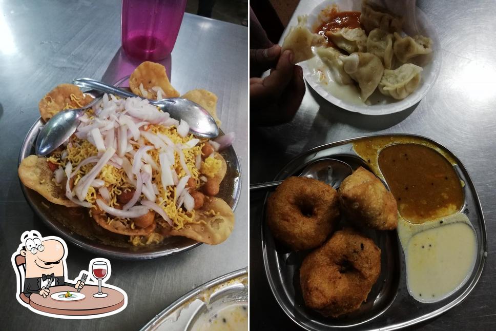 Food at Bhaiji Bar