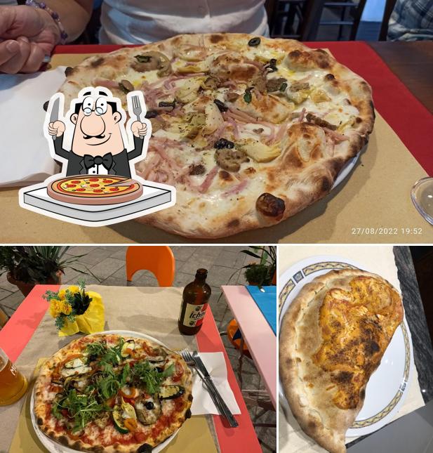 Prova una pizza a Pizzeria Totò di Ferrara Roberto