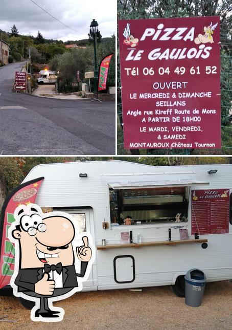 Regarder cette photo de Pizza le Gaulois Brovès