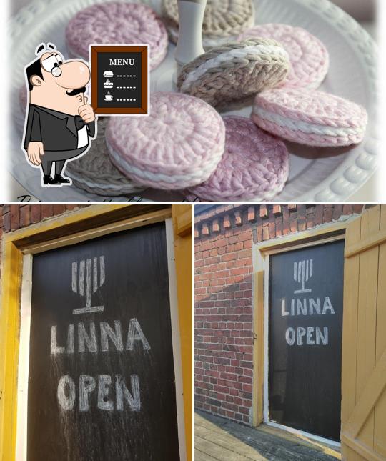 This is the photo showing blackboard and food at Linna