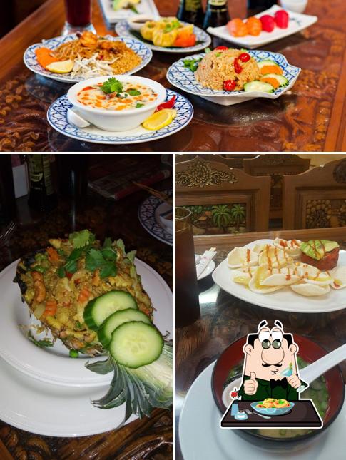 Food at Thai Elephants Restaurant (James Island)