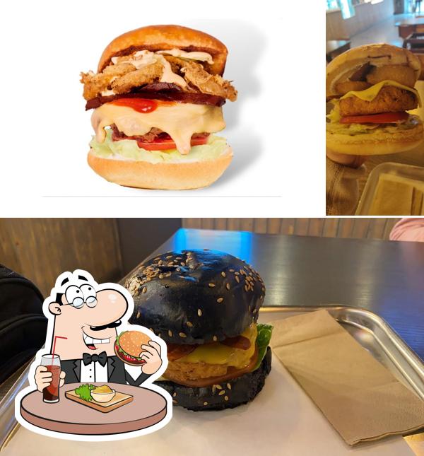 Order a burger at BVRGER