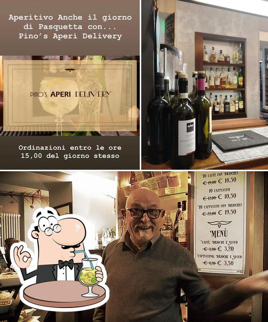 La photo de la boire et intérieur de Pino's Bar’s