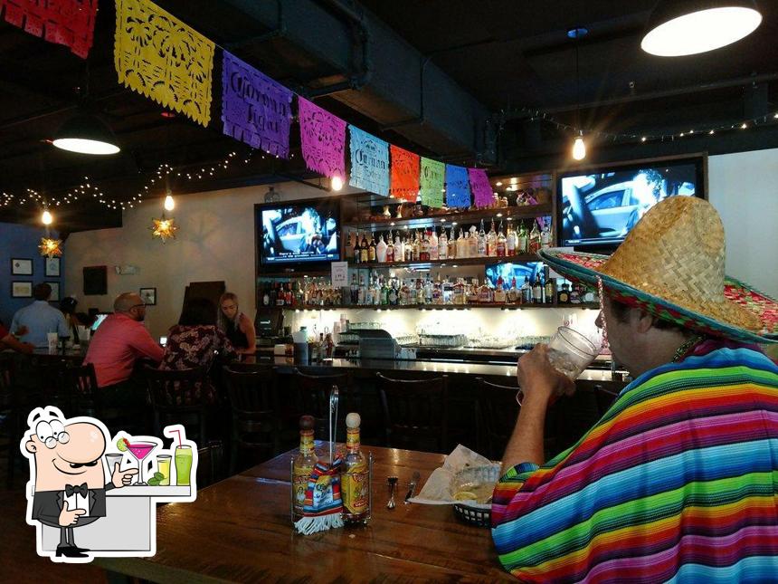 Cantina 76, 1301 Main St in Columbia - Restaurant menu and reviews