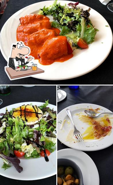 Meals at Restaurante-Sala-MENDOZA