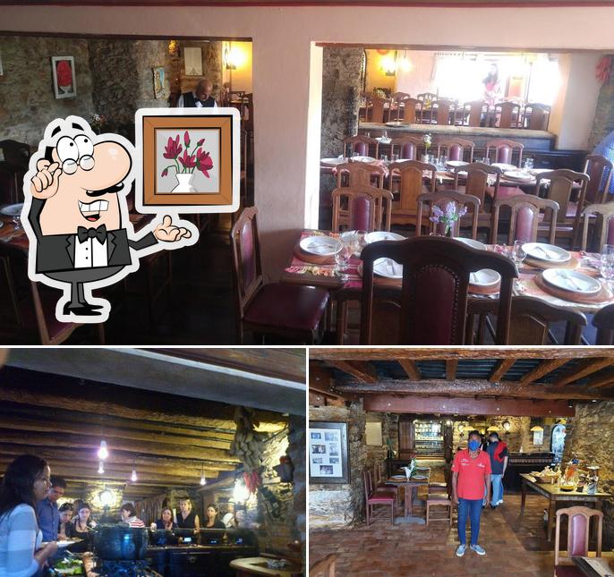 A imagem do Restaurante Contos de Réis’s interior e balcão de bar