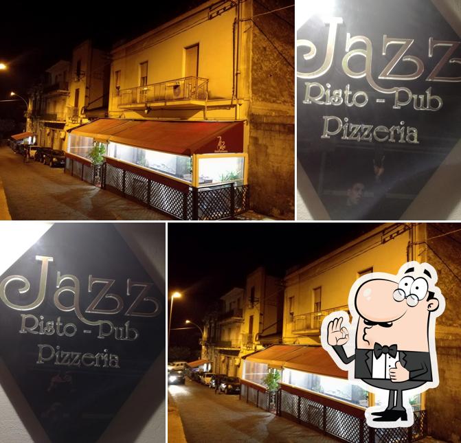 Regarder cette photo de Jazz risto-pub pizzeria di Coco Giuseppe