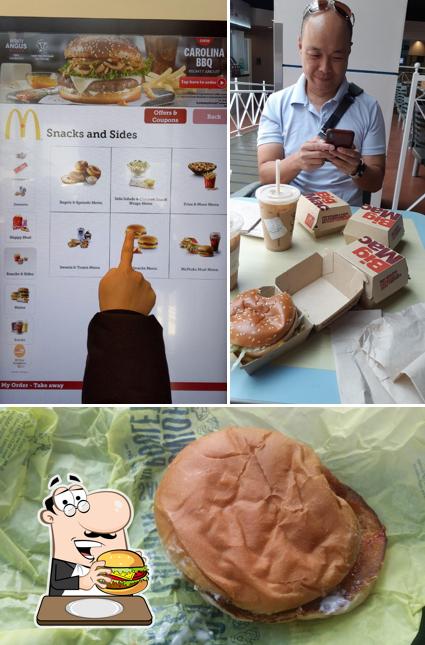 Essayez un hamburger à McDonald's