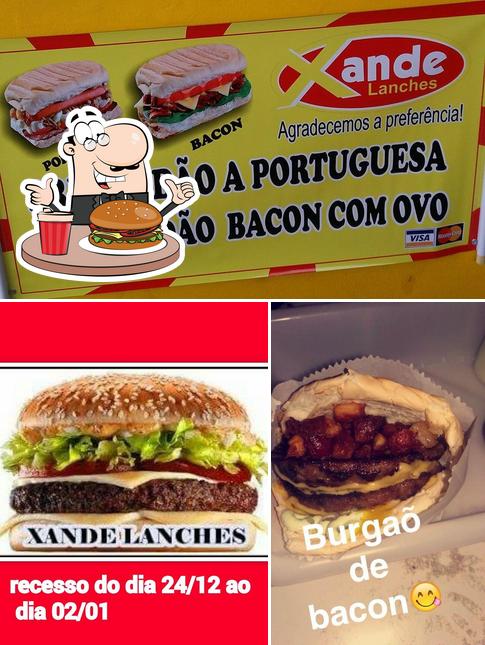 Try out a burger at Xande Lanches