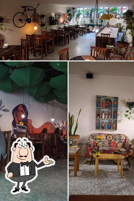 O interior do Fika Cafés Especiais