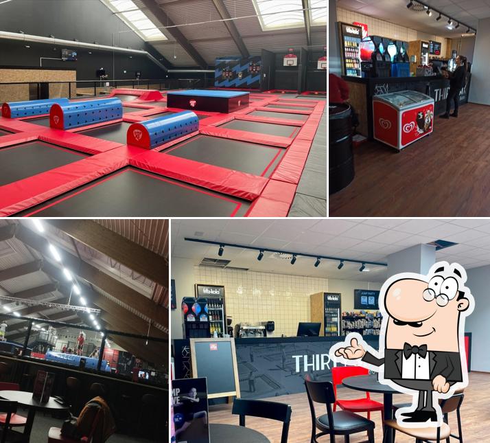 L'intérieur de Jump XL Krefeld Trampolinpark