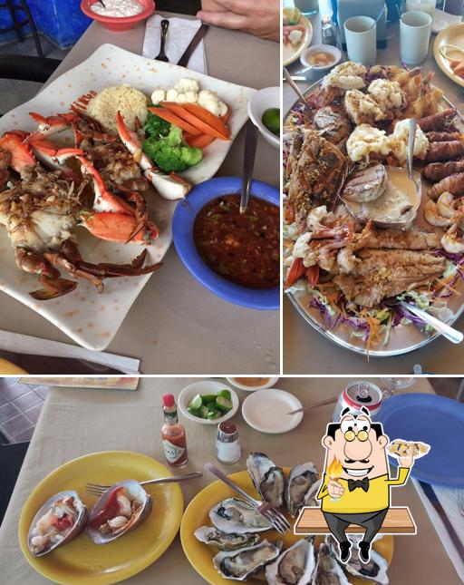 Mariscos Las Tres Islas restaurant, Cabo San Lucas, Revolución de 1910  23469 - Restaurant reviews