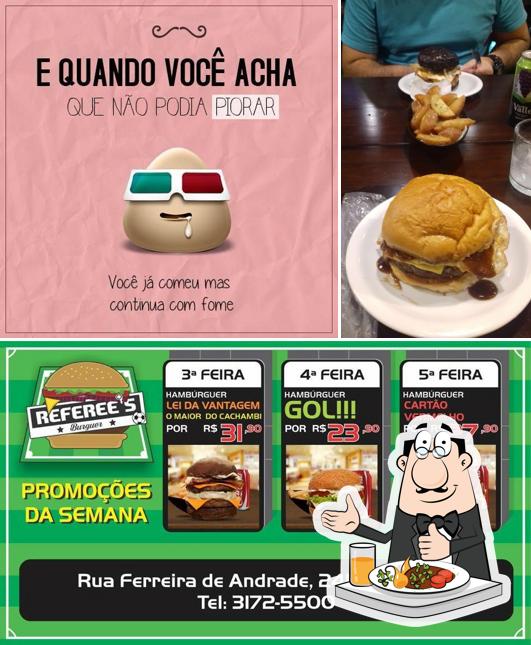 Comida em Referee's Burguer