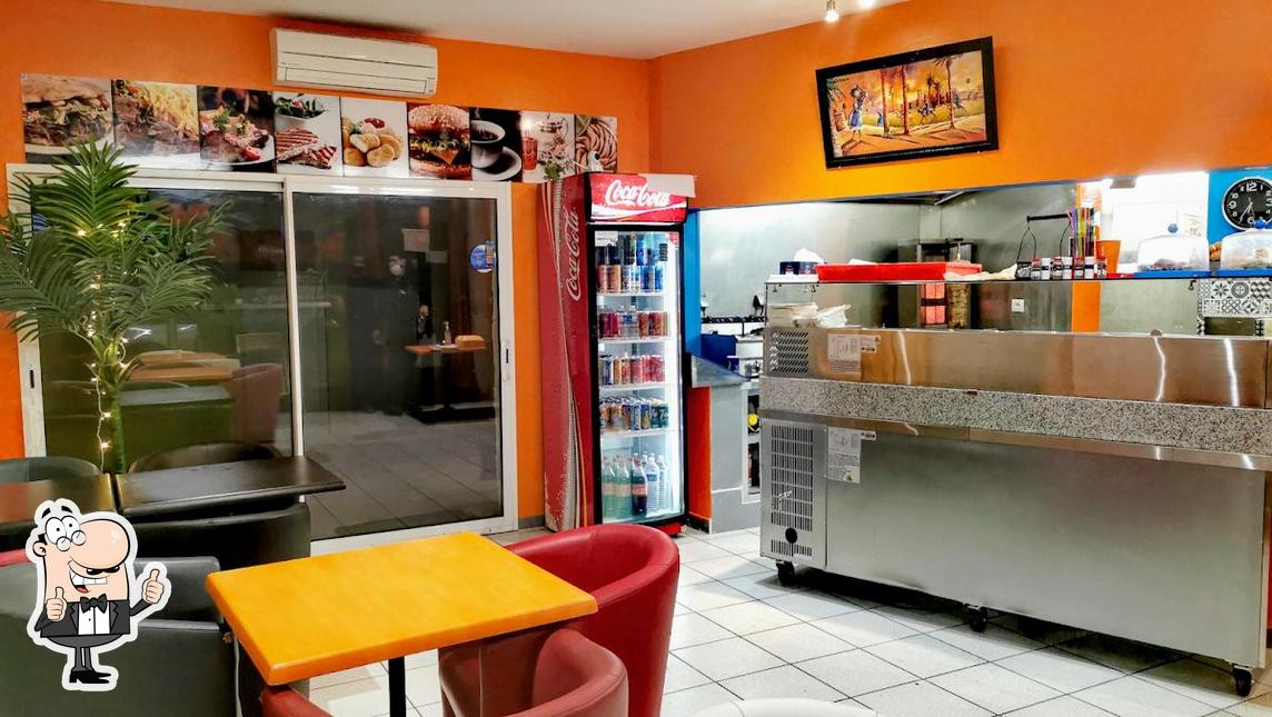 Regarder l'image de Chez leila...Restauration rapide