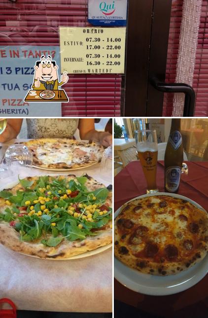 Prova una pizza a Pizzeria Rosticceria D'Avalos