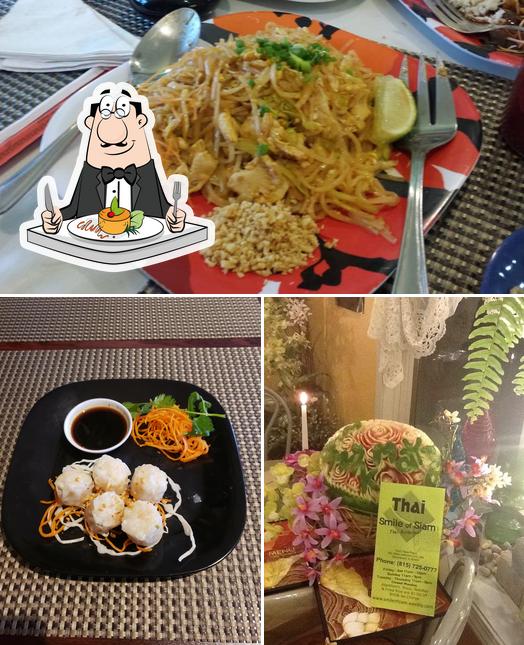 Comida en Smile of Siam Thai Restaurant