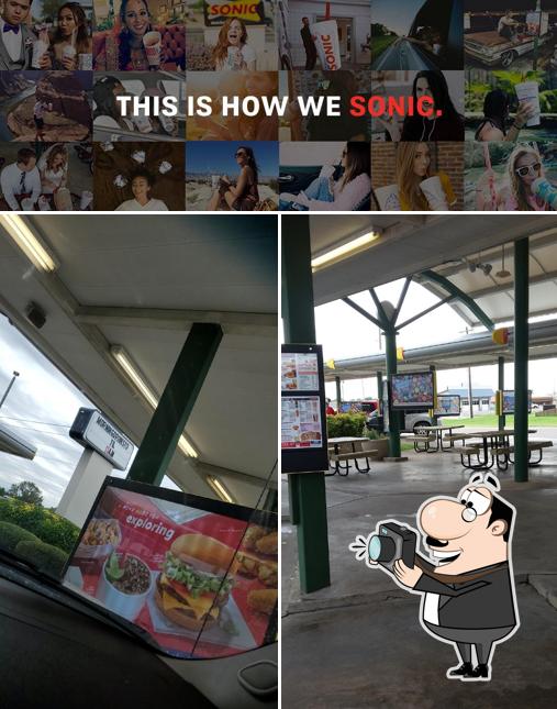Look at this image of Sonic Drive-In