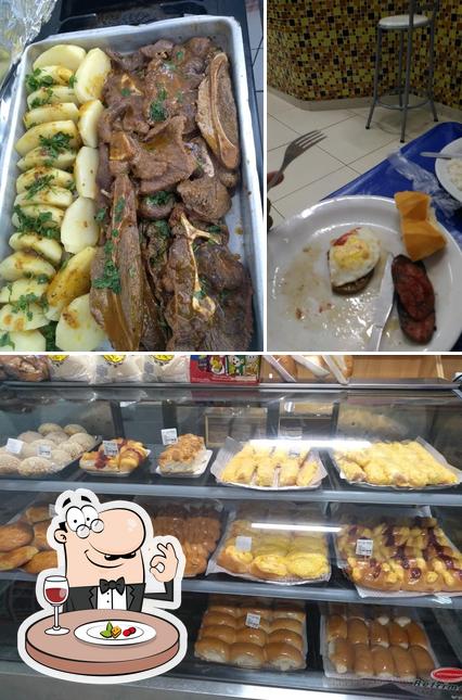 Comida em Padaria, Mercado, Açougue e Restaurante Reis