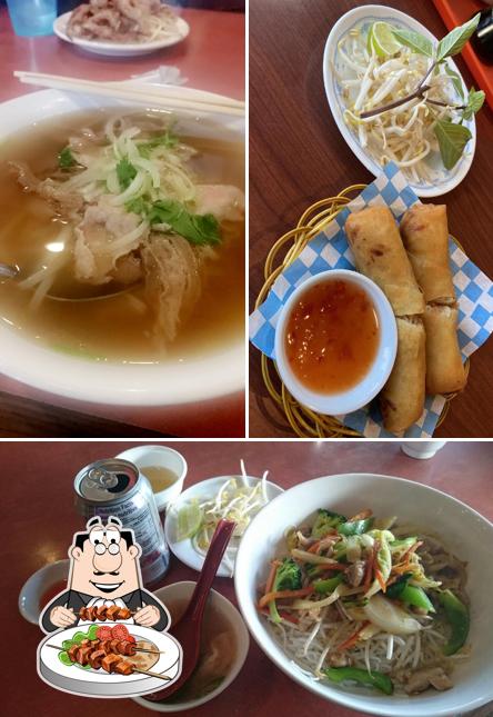 Meals at Pho Lien Hung