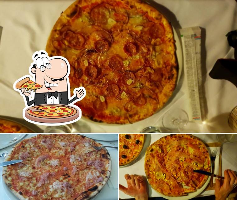 Scegli una pizza a Pizzeria Ristorante Il Giglio