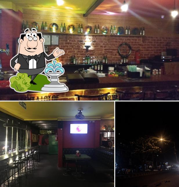 Check out how Regulars Pub & Grub looks outside