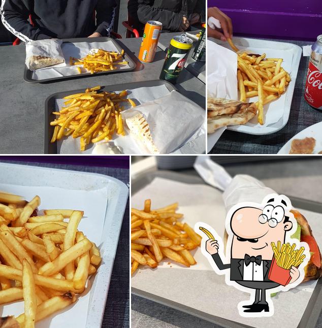 Dégustez des pommes frites à L'Oasis