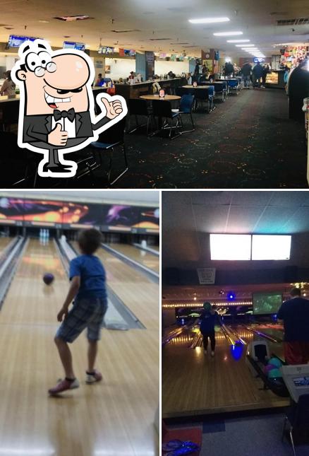 Здесь можно посмотреть фото "Sahoma Lanes Bowling Center"