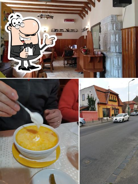 Здесь можно посмотреть фотографию ресторана "La Casa Bistrițeană"