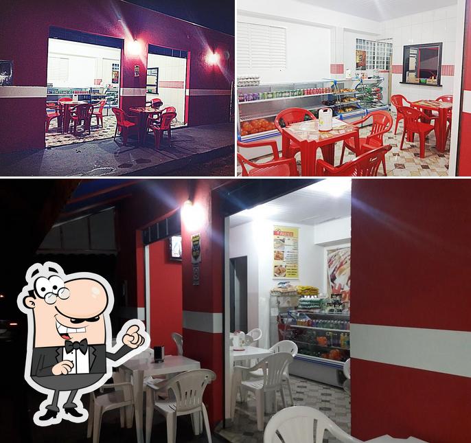 Veja imagens do interior do Mara Lanches