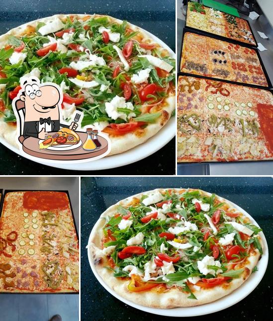 Prenditi una pizza a Pizzeria Da Asporto la Bufala