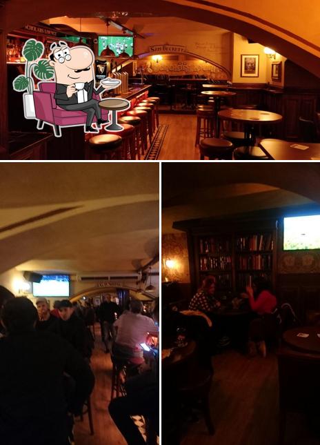 Die Inneneinrichtung von Scholars Lounge Irish Pub - München