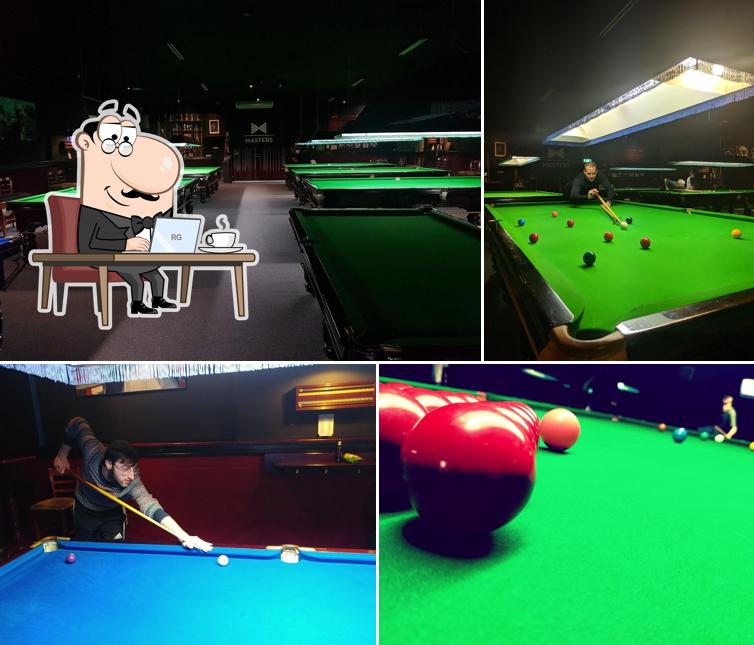 Mira cómo es Masters Billiards Home por dentro