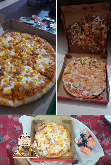 Pick pizza at GO 69 PIZZA