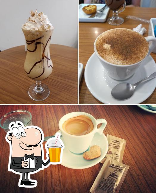 Café Carioca serve uma gama de bebidas