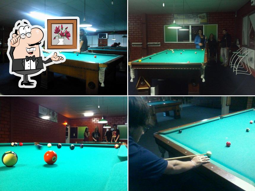 Veja imagens do interior do Palácio Snooker Pub